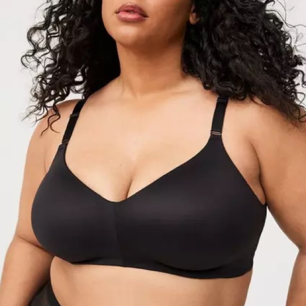 Torrid Dream Wire Free Lightly Lined Bra Womens Size 50D Adjustable Strap NEW